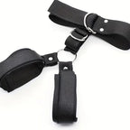 Set Costrittivo BDSM Unisex Con Collare Bondage con Polsini Regolabili in Nylon